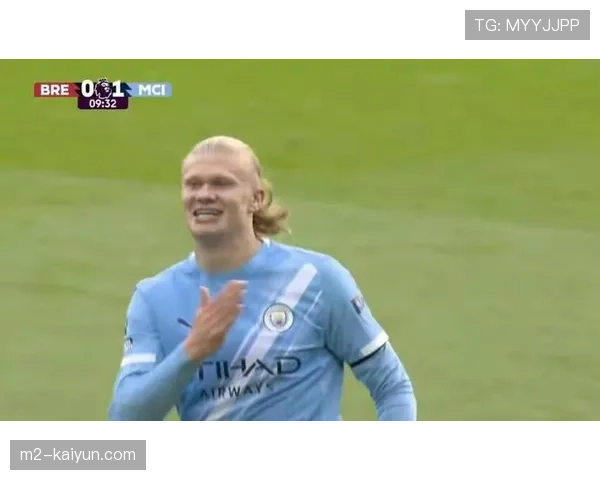 卡拉格盛赞哈兰德进球能力历史级别 正见证足坛传奇崛起